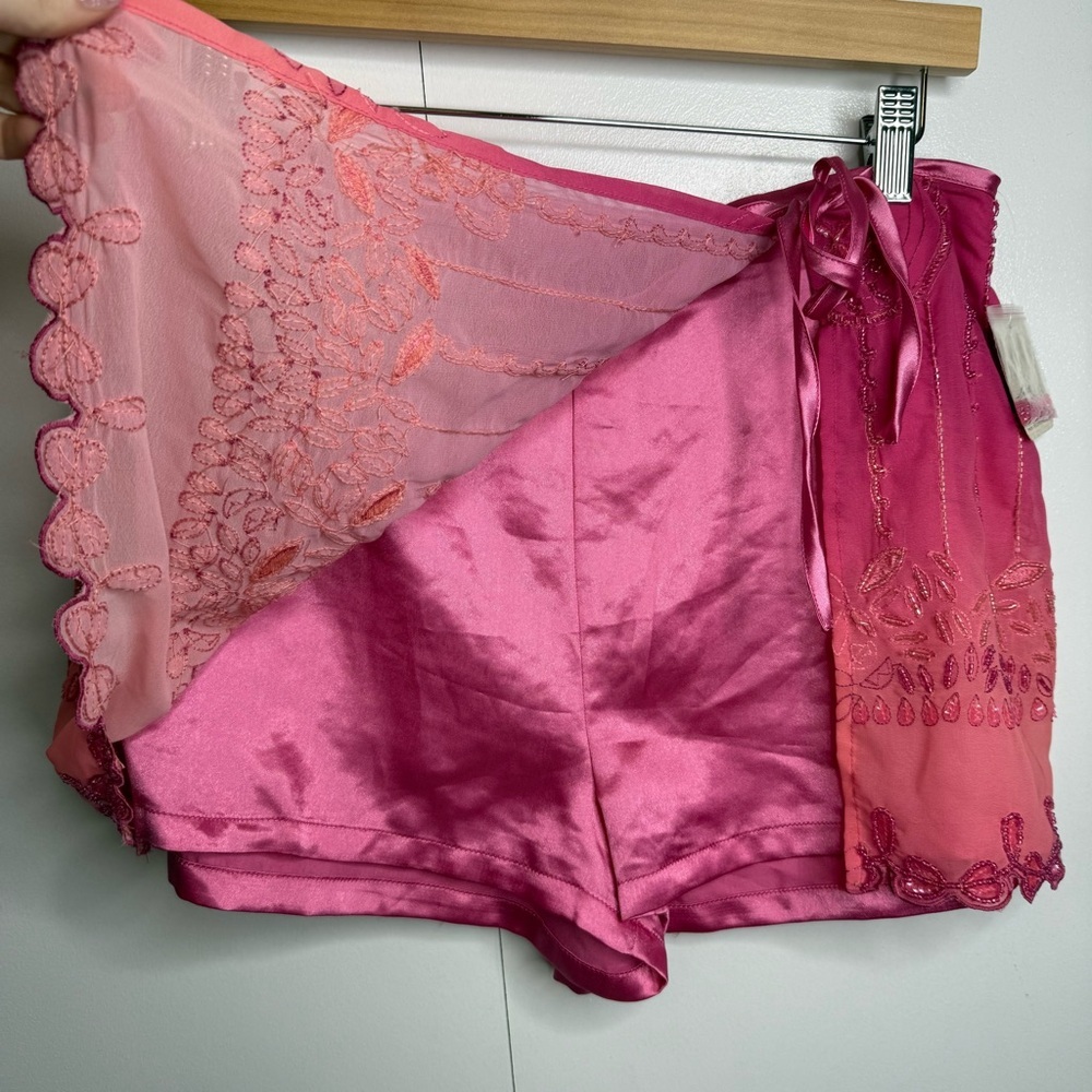 Free People Lala Beaded Skort in Pink Embroidered Ombre NWT $168 Small - Picture 4 of 15